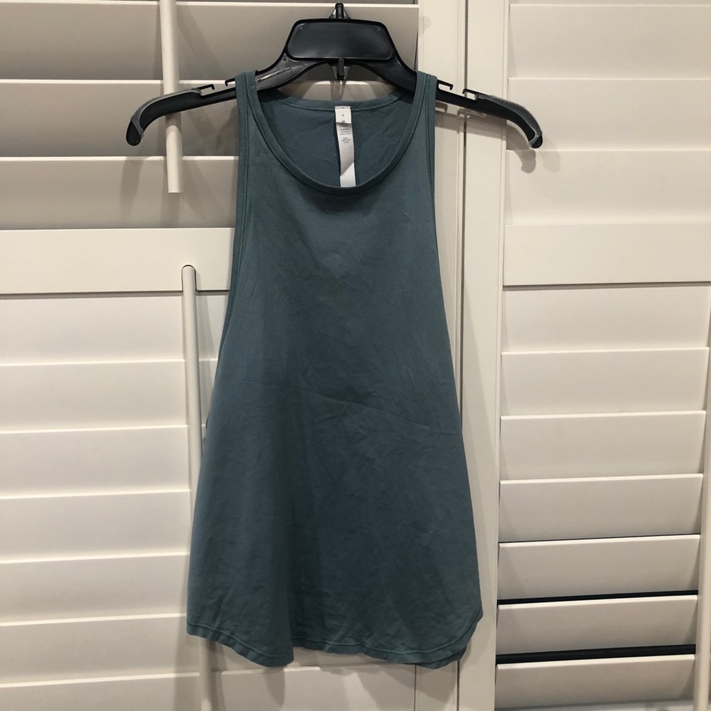 Lululemon muscle tank top